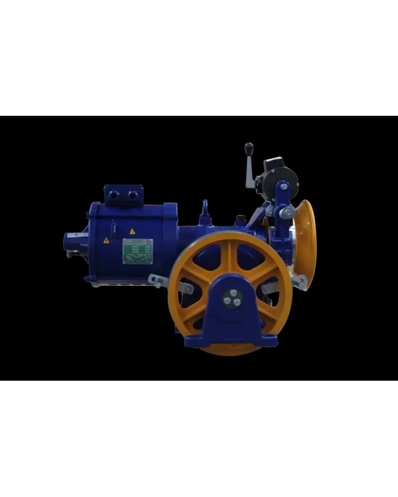 محرك جر AKIS MUGEN MF1، حمولة 400–800 kg، غرفة ماكينة